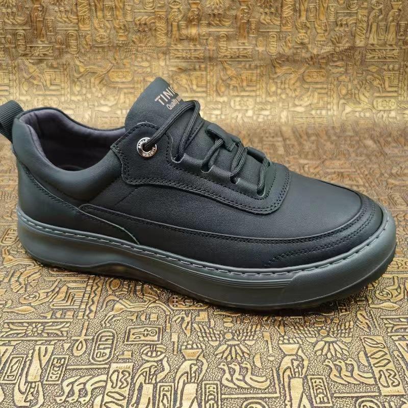 

Осенние спортивные кожаные туфли мужские из коровьей кожи с круглым носком трендовые модные повседневные мужские универсальные кожаные туфли 44 чёрный