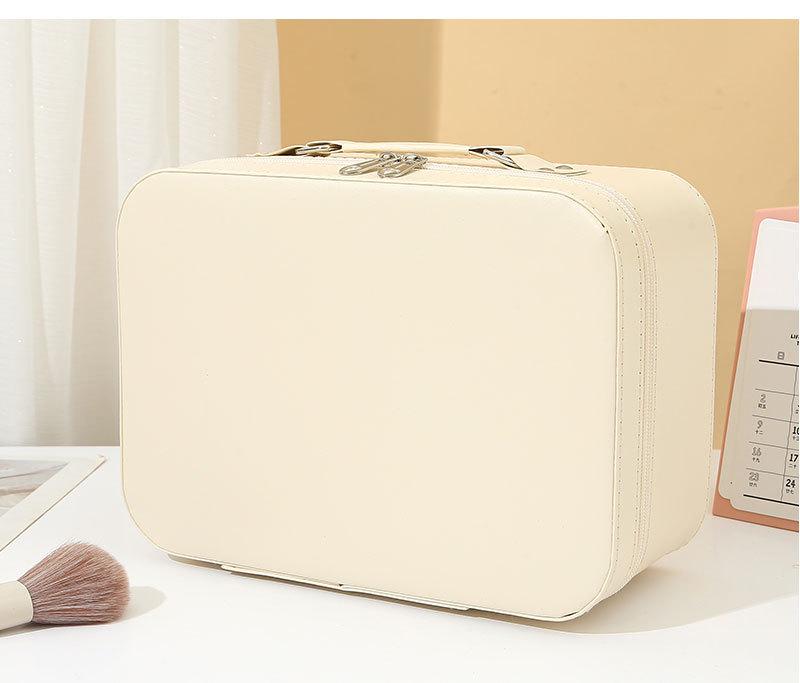 Мультяшная капибара и панда-астронавт косметичка - большая вместимость Sanrio Labubu кейс для хранения No mirror