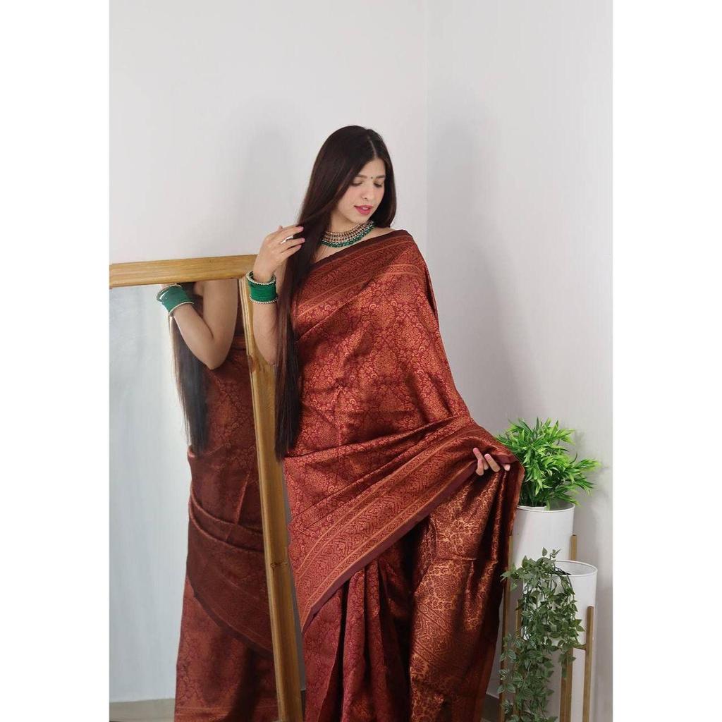 This Beautiful Saree Is Elegantly Decorated with Gorgeous Solid Jacquard Weave That Gives a Perfect Look To the Outfit.