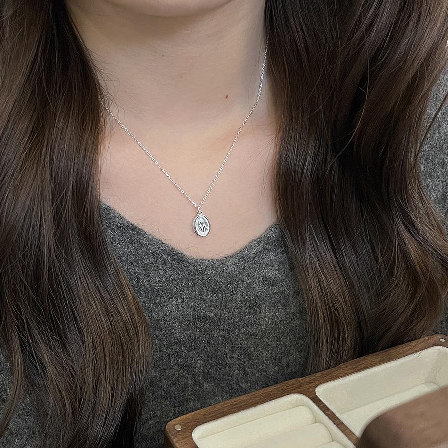 Su Chuang S925 Sterling Silver Tulip Oval Tag Pendant Clavicle Necklace for Women - Simple, Elegant Design. 925 Sterling Silver серебряный