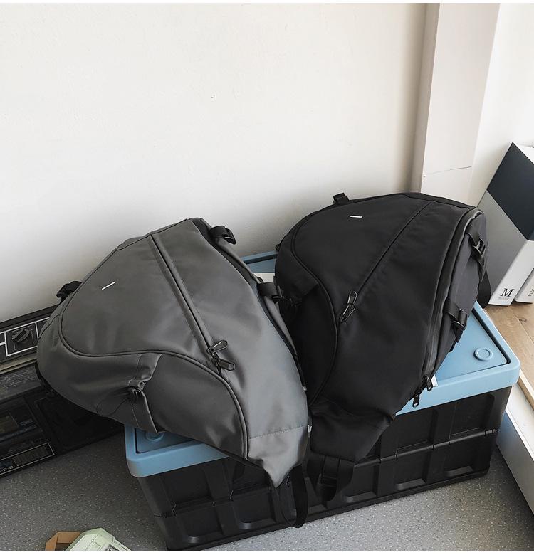 2024 Men's Large Capacity Crossbody & Shoulder Sports Chest Bag