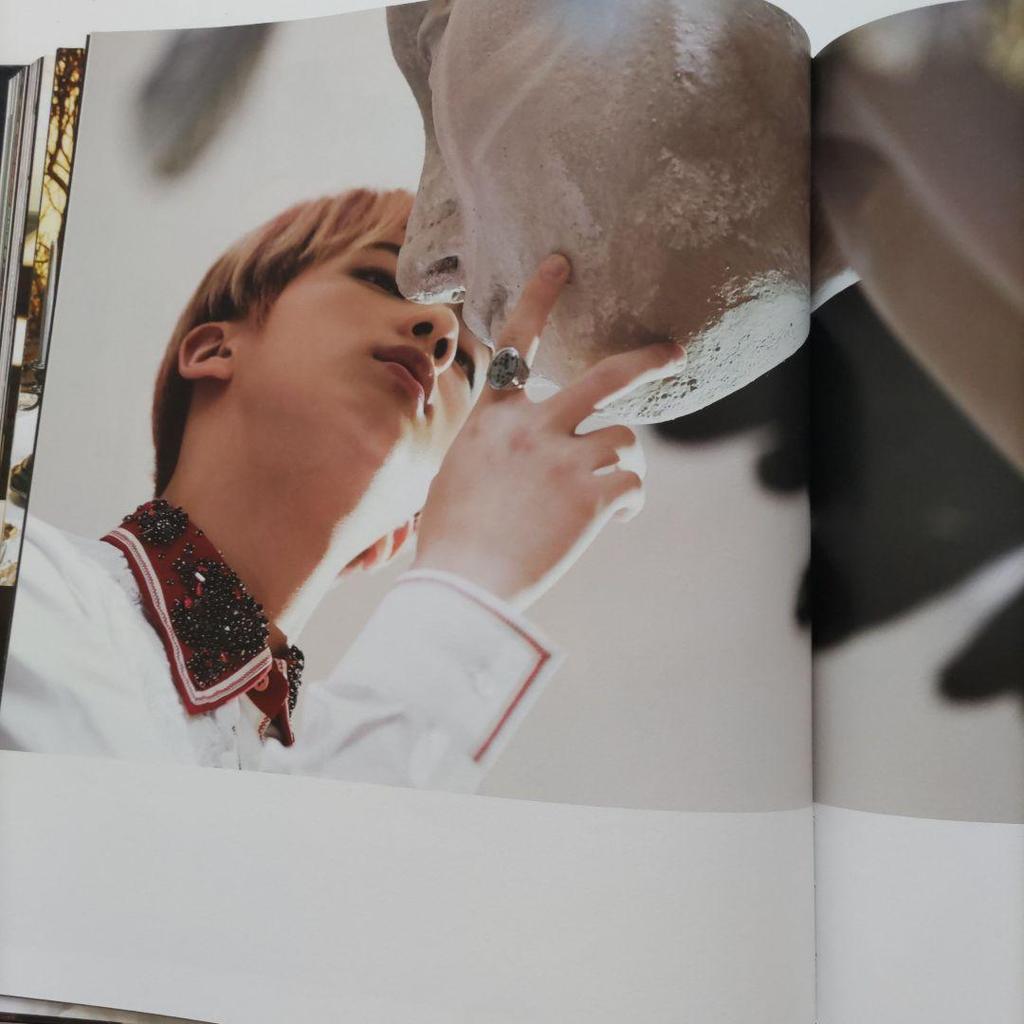 [USED] BTS WINGS CONCEPT BOOK