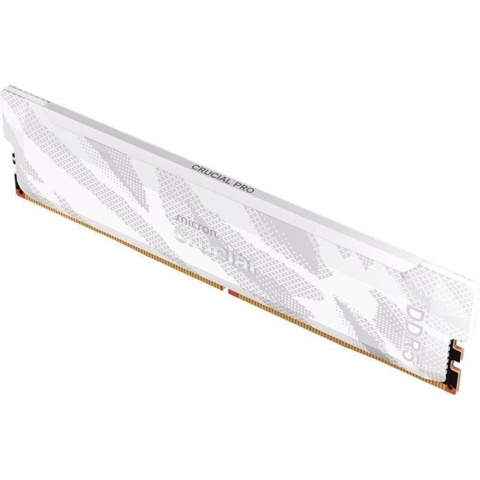Gaming-Speicher - CRUCIAL Pro OC - CP16G64C32U5W - 16 GB DDR5-6400 UDIMM - CL32 mit Kühlkörper - Weiß