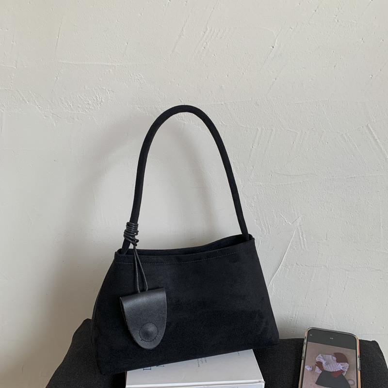 IELGY Ladies Underarm Bag Simple Frosted Fashionable All-Match Handbag
