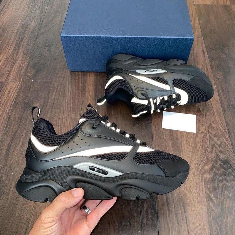 European Station B22 Sports Shoes Fashionable Comfortable Lightweight Casual Shoes Thick Soled Night Light Dad Shoes Running Shoes Fashionable Trend
