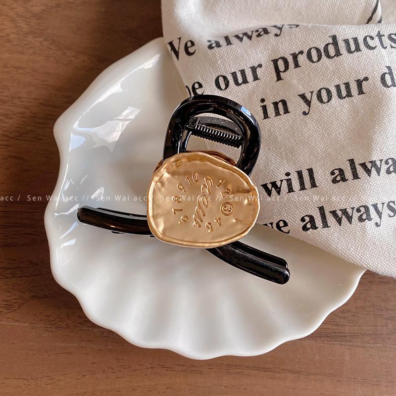 2025 new simple grab clip women s hair volume large shark clip hairpin back head temperament headdress