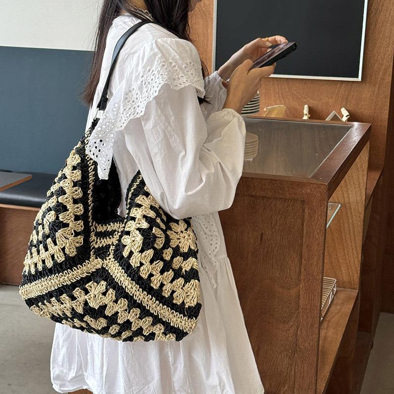 Summer Beach Straw Women Hollow Out Female Vacation Shoulder Bags Hand Woven Seaside Tote Bag Ladies Knitted Handbags