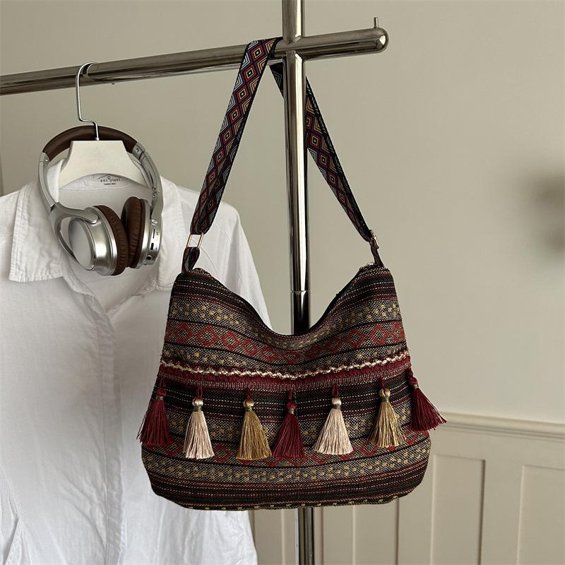 New tassel cloth bag retro literary and artistic large-capacity shoulder messenger tote bag