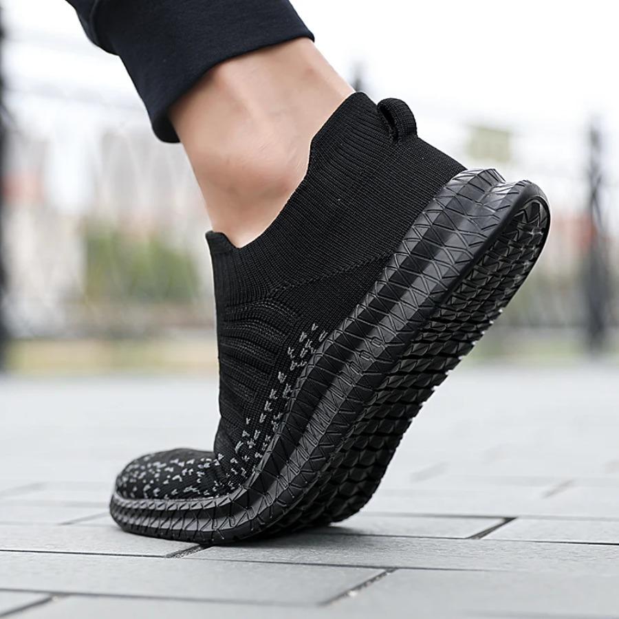 Atmungsaktive Herren Freizeitschuhe Leichte Outdoor Herren Wanderschuhe Rutschfeste Herren Sneaker Slipper Flats Vulkanisierte Schuhe