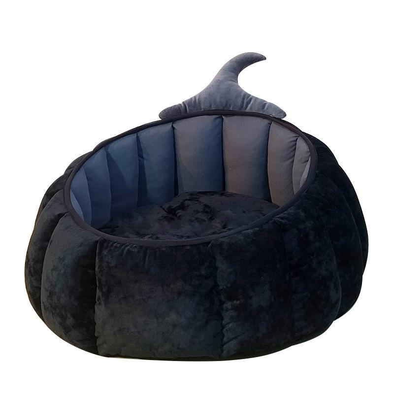 2026 Fall and Winter New Pet Cat Bed Halloween Pumpkin Bed Thickened Comfortable and Warm Sofa Dog Bed Pet Supplies