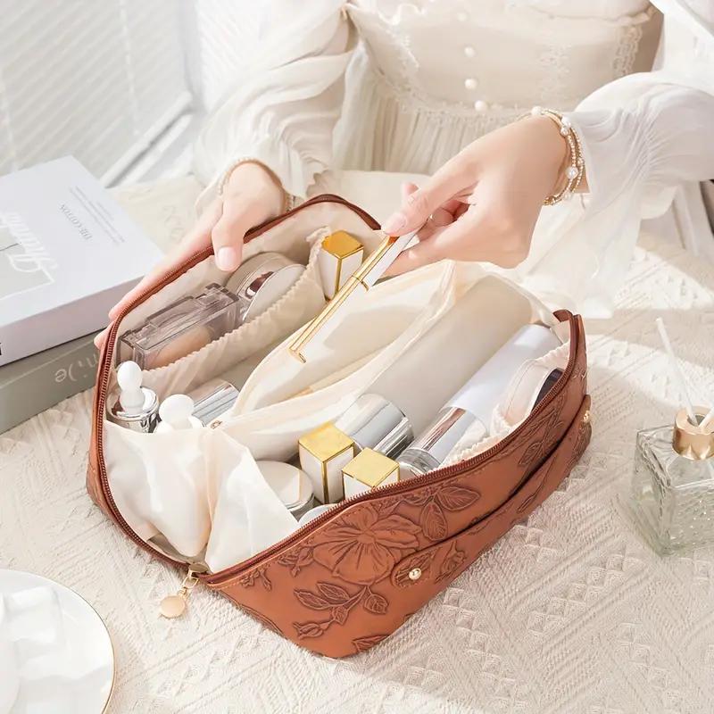Vintage Flower Women Tote Cosmetic Bag Fashion Portable Pillow Makeup Orgainzer Pouch Washbag Large Capacity Travel Zipper Bag