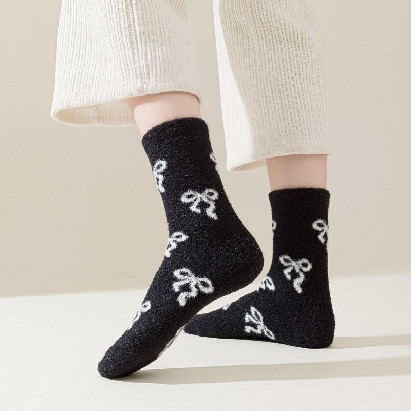 Sock Children's Mid-length Winter and Autumn Thickened Fleece-lined Warm Floor Socks with Bows, Versatile for Home Use and Sleepwear, for Women.