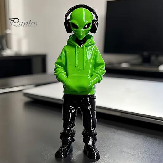 Aesthetic Room Embellishments 3D Printed Alien Figurine with Hoodie And Headphone, Trendy Desktop Personalized Gifts for Gamers Ornament, Cyber Style