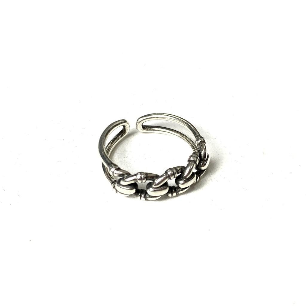 

925 Fashionable Sterling Silver Letter Ring For Women Eyecatching Elegant Design J149