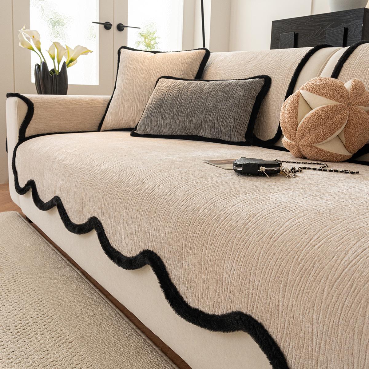 

2025 All-Season Retro Chenille Non-Slip Sofa Cushion - Light Luxury & High-End 70*70 cm