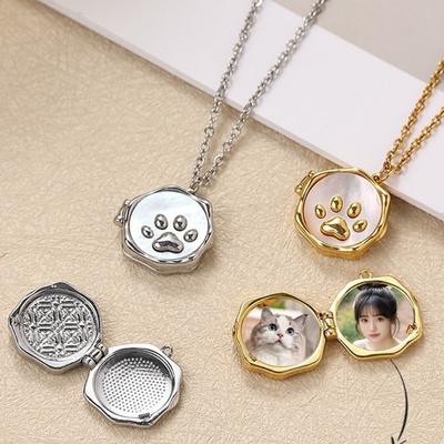 Custom Photo Pendant Necklace With Cat Paw Shape Resin Charm Stainless Steel Chain Women Men