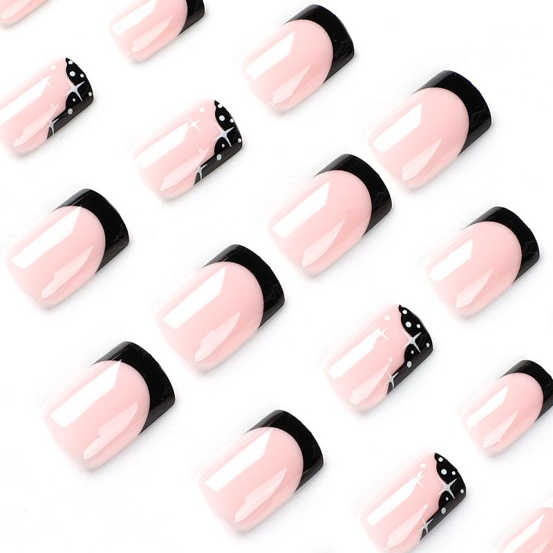 Nail art simple black and white French edge star sweet cool wearing nail autumn and winter nail sticker wearing nail art advanced