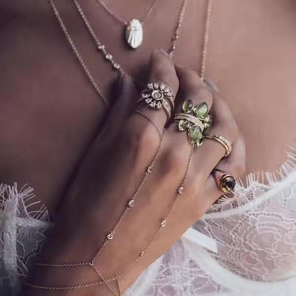 Bracciale a Catena da Mano da Donna in Argento 925 Gioielli Raffinati Geometrico Rotondo con Lunetta Zirconi Cubici Scintillanti