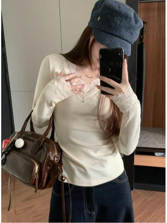 Pure Desire Lace Patchwork V-Neck Fleece Base Layer Top for Women - Stretchy Long Sleeve Collar T-Shirt, Trendy for 2026 Autumn/Winter