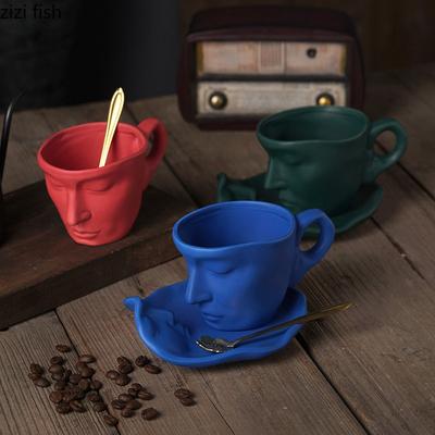 Creative Kiss Character Decorative Ceramic Cup Dish Afternoon Tea Milk Fruit Juice Mug  Porcelain Coffee Cup Saucer with Spoon