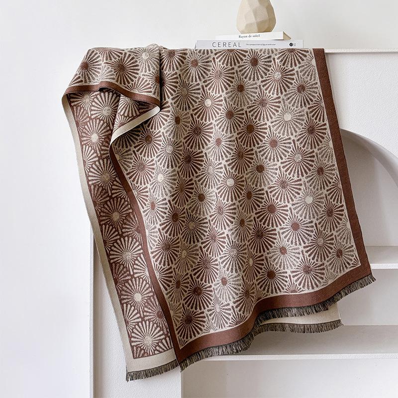 Korean Version Of Imitation Cashmere Daisy High-End Sense Light Luxury Scarf With Shawl Simple Cape Dual-Purpose Versatile Woman