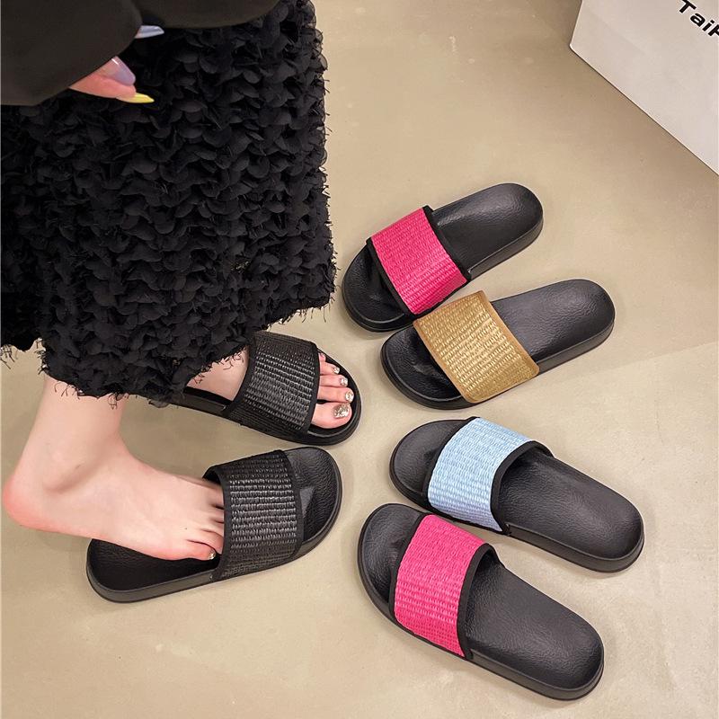 Slippers Women's Summer Wear New Fashion Casual Thick Bottom Non-slip Beach Couple Beach One-word Drag