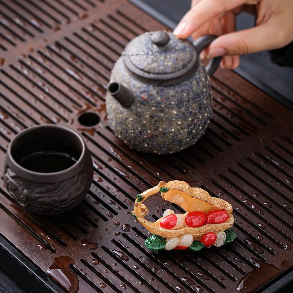 Personality Taiwan Tea Pet: Little Cabbage & Color-Changing Wealth Frog Tea Table Ornaments.