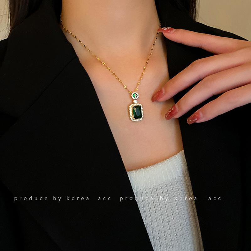 Emerald Zircon Crystal Geometric Earrings Korean Personality Fashion Stud Earrings Women's Niche Design Retro Earrings