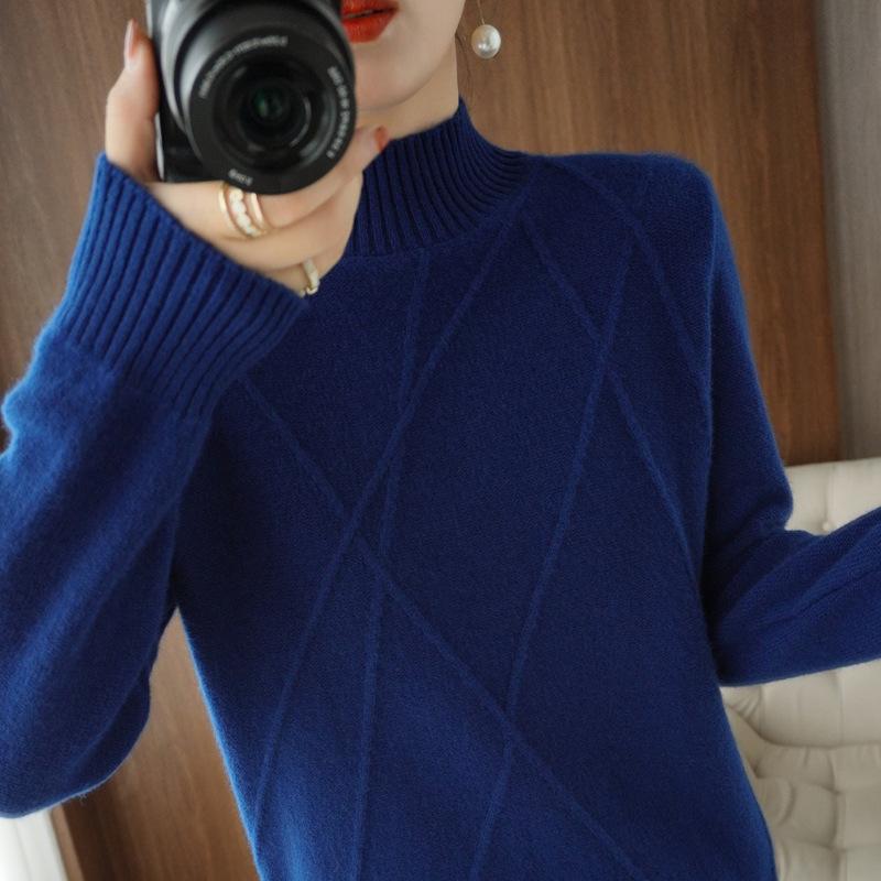Autumn and Winter New Knitted Inner Thickened Pullover New Sweater Loose Long-sleeved Semi-turtleneck Bottoming Shirt Women