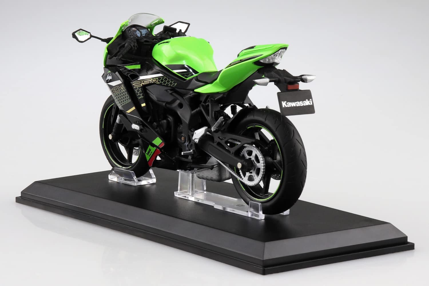 エト出品 Skynet Completed Bike Kawasaki Ninja Lime Green X Ebony 1/12