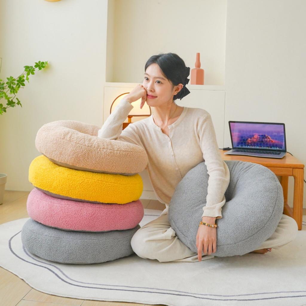 Solid color Teddy velvet cushion, thickened circular balcony window sill, floor tatami seat cushion