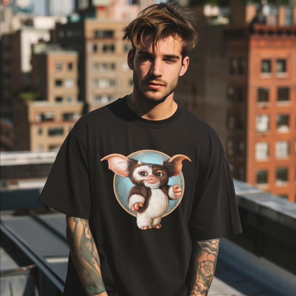 Mogwai Tshirt Gremlins Tee for Fans Unisex Graphic Shirt Movie Lover Gift Unisex T-Shirt XXXL