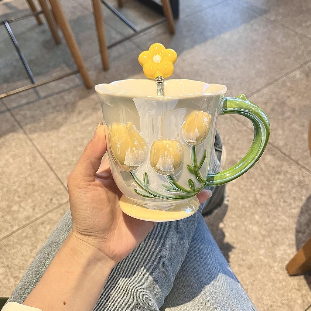 Tulpe Becher Hoch aussehende Keramiktasse Kaffee Frühstückstasse Wasserbecher Hochzeit Brautjungfern Geschenk Mädchen Souvenirs