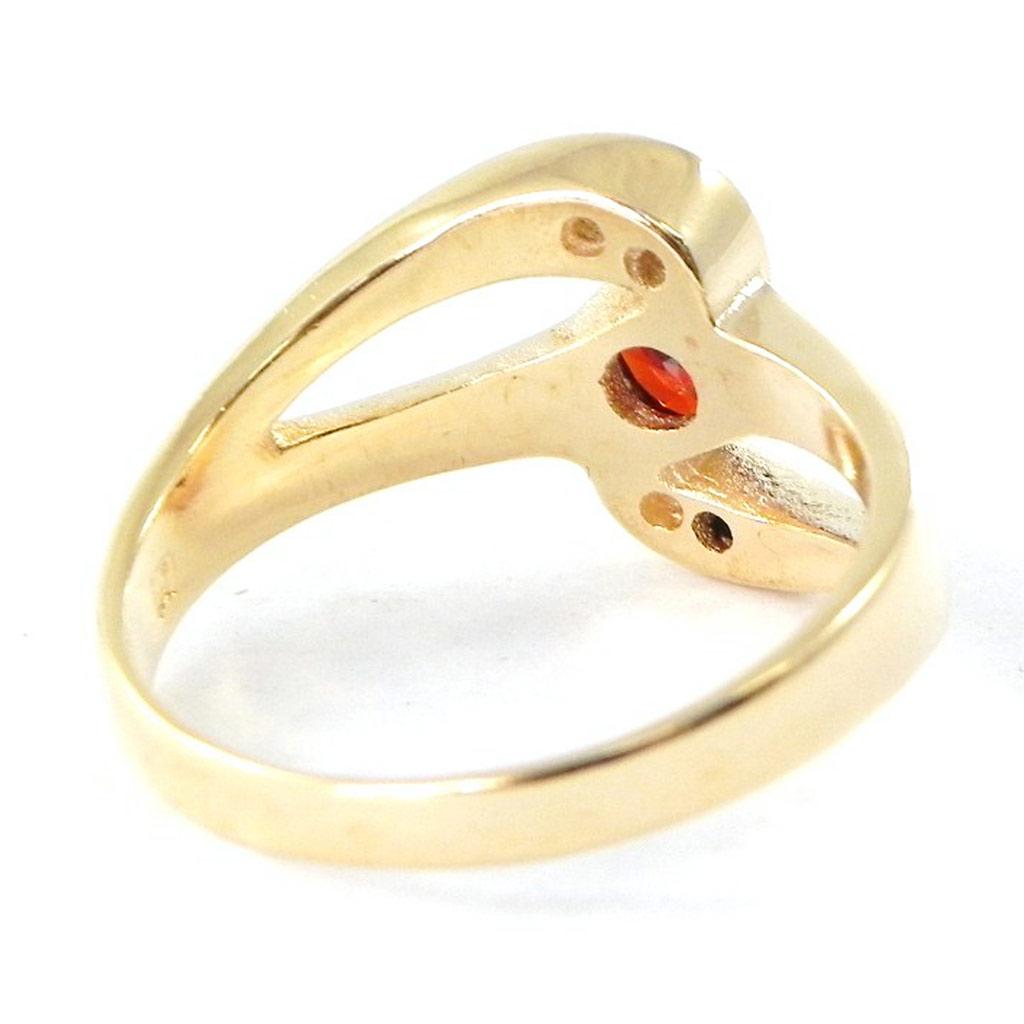 Vergoldeter 'Fusion'-Ring mit weißem Granat