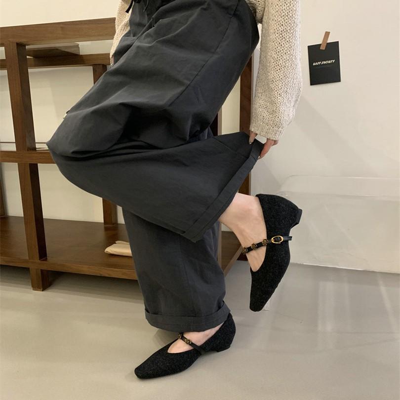 2025 autumn single shoes women's head Korean version of niche fashion shoes square root shallow mouth Mary Jane single shoes