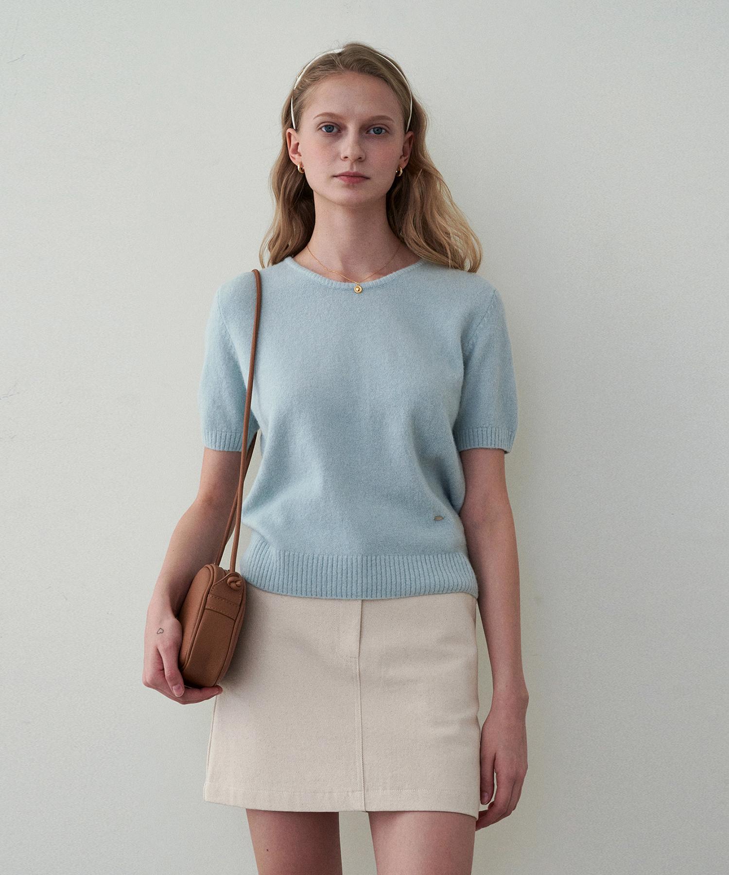 Roeil Soft U-Neck Pullover - Light Mint Free