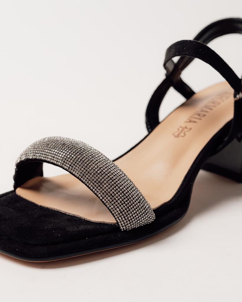 Kontsakingad pandlaga strassidega Aifоrmaria 626140 36 mustad seemisnahk