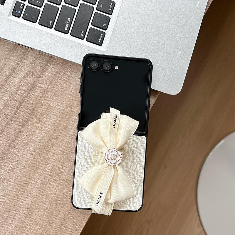 Чехол-бабочка Камелия для Samsung Zflip7 Flip Fold Findn3Flip Кожаный Женская Мода For  Samsung ZFlip3