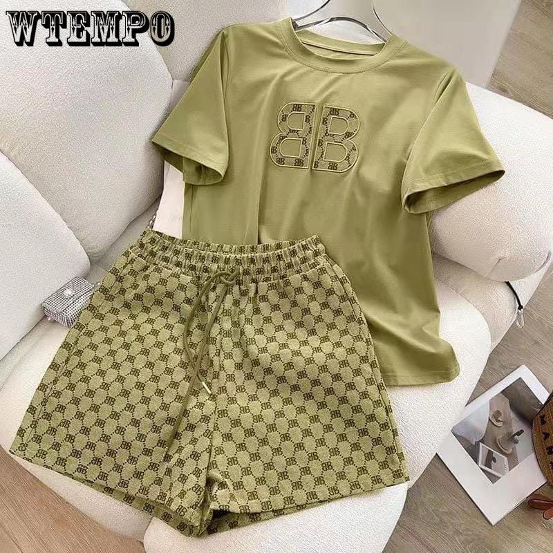 

Женская летняя футболка, шорты, одинаковый наряд, повседневный комплект из двух предметов, женский свободный спортивный костюм, спортивная футболка