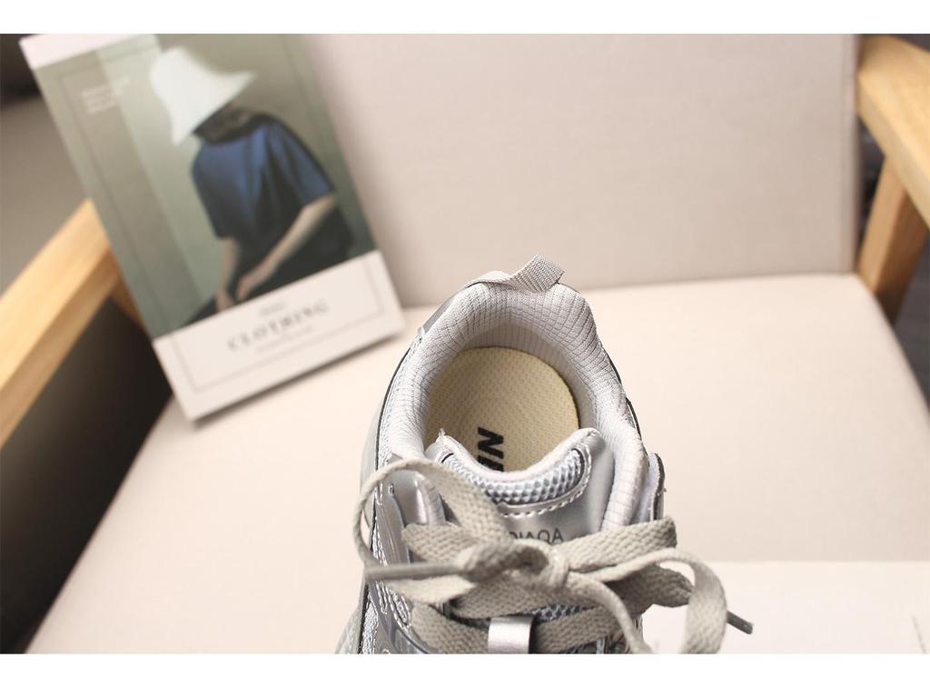 2026 Spring Kids Street Style Mesh Sneakers - Breathable Unisex Shoes for Boys and Girls