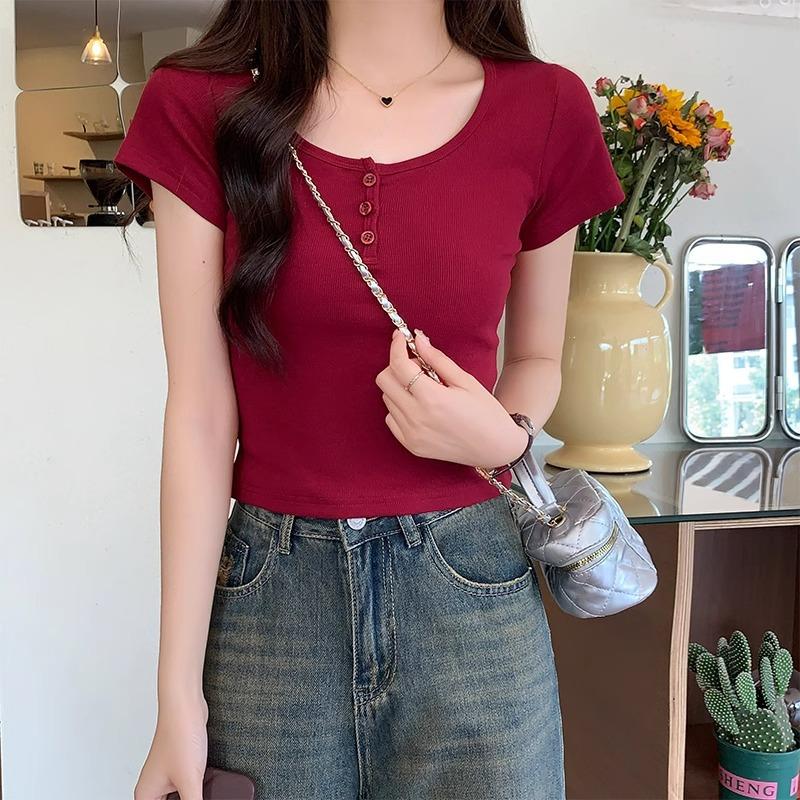 

Футболка с короткими рукавами и U-образным вырезом на правом плече в стиле Pure Lust для женщин, весна-лето 2024, новый нишевый дизайн, застежка на пуговицы для невысоких людей XL