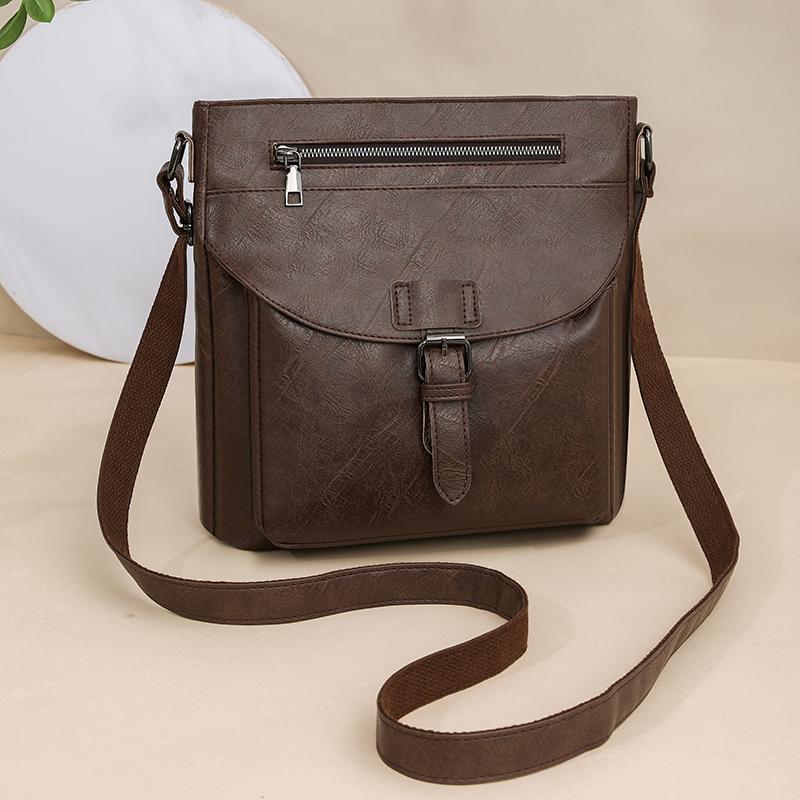 Lightweight Retro Messenger Bag Women's Bag Large Capacity Crossbody Bag PU Shoulder Bag