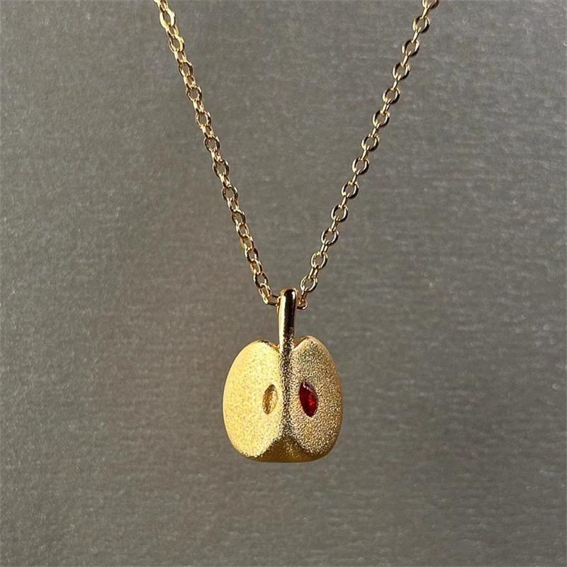 Red Zircon Apple Charm Pendant Necklaces For Women Creative Fashion New Delicate Collar Chain Jewelry Gift Party