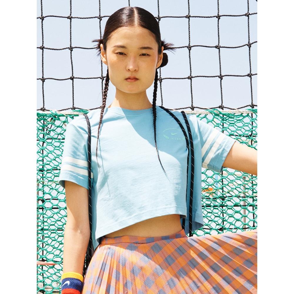 

NIKE AS W NSW SS CROP NCPS