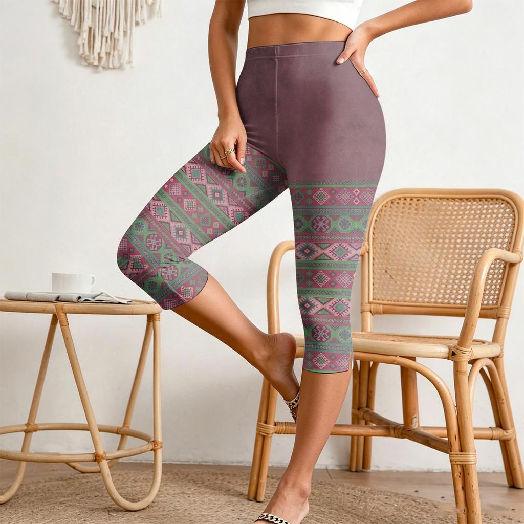 Women's Elastic Waist Casual Capri Pants Slim Fit Cropped Trousers with Side Slits and Geometric Pattern Design for Everyday Wear