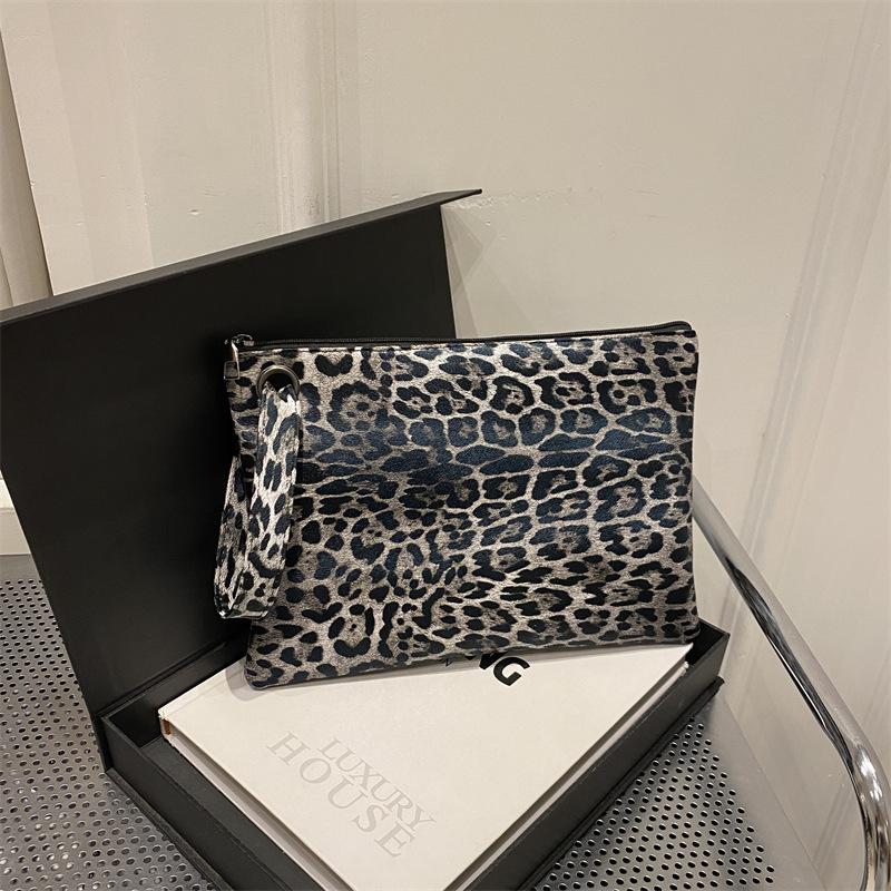 Niche Design High-Value Bag Women'S Versatile Foreign Style Crocodile Pattern Clutch Bag Fashionable Dancing Women'S Envelope Bag