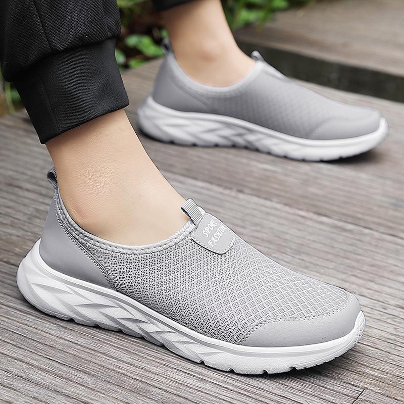 Men's Shoes Spring and Summer Mesh Mesh Shoes Fly-woven Large Size Light Casual Sports Shoes Lazy Shoes