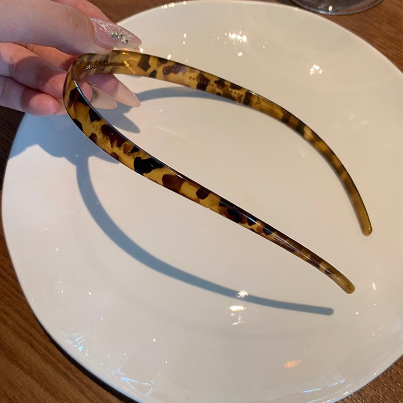 Minimalistisches Acryl-Stirnband mit Leopardenmuster in U-Form, Nischendesign, hochwertiges Gesichtswasch-Stirnband, Haarschmuck