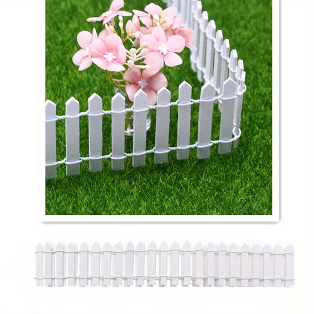 Exquisite Mini Fence | Perfect for Dollhouse Accessories, Micro Landscapes, Bonsai Decorations, Fairy Gardens and Yard Ornaments