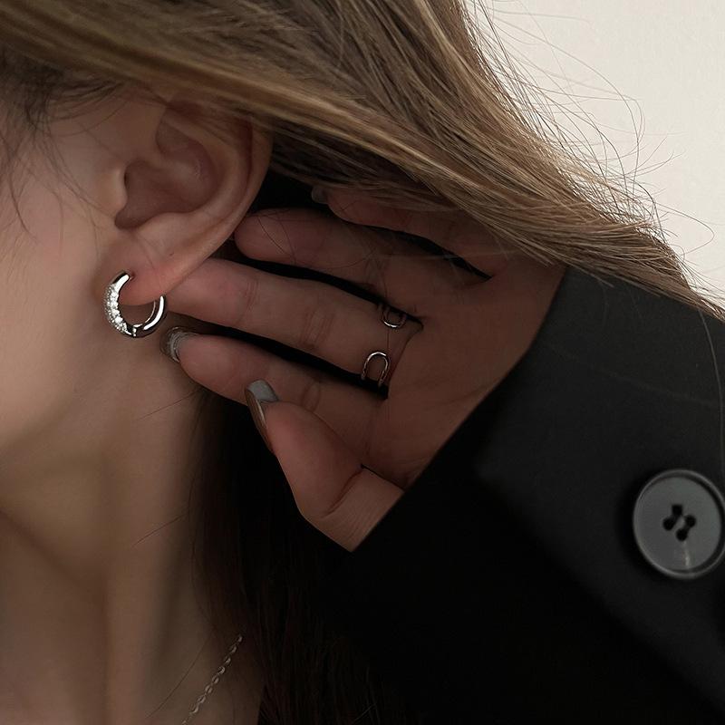 Dual-wear Diamond Double Ring Earrings Fashion Niche Design 100% Match High-end Temperament Women's Creative Gift Earrings